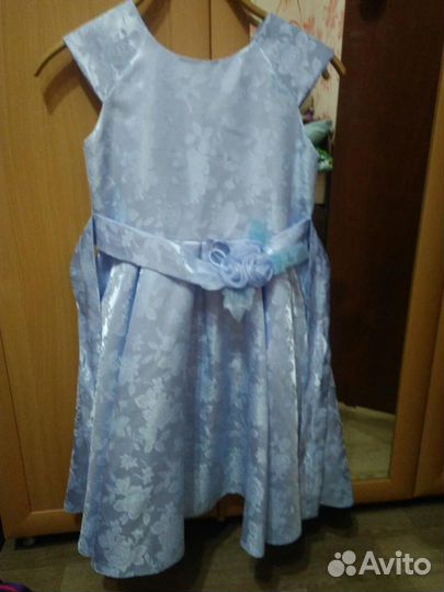 Платье нарядное