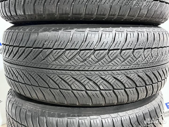 Goodyear UltraGrip Performance 205/55 R16