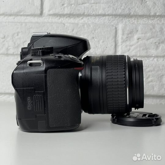 Nikon D5100 kit 18-55mm 60213 кадров