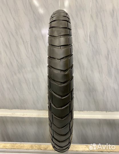 90/90 R21 Metzeler Karoo Street (94)