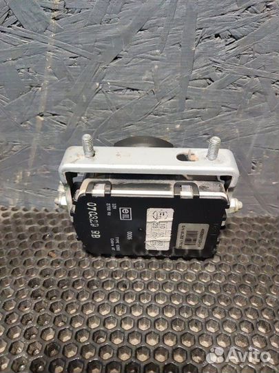 Блок управления сигнализации Lexus Rx 350