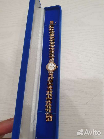 Золотые часы