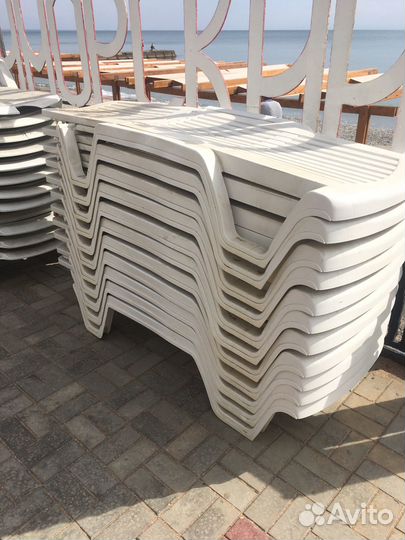 Шезлонг лежак пластиковый бу