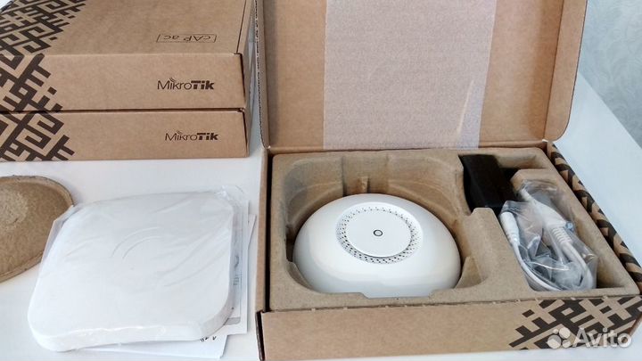 Новая точка доступа MikroTik cAP ac