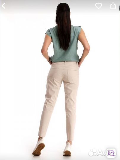 Брюки бежевые
