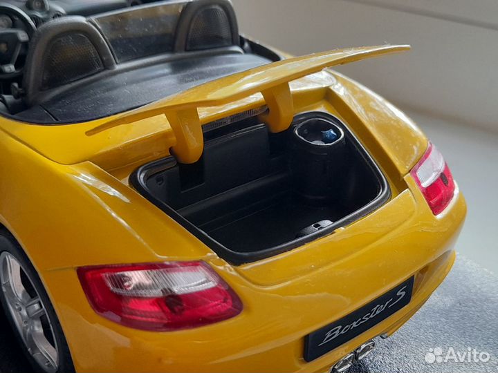 1/18 Porsche Boxster S (Welly)