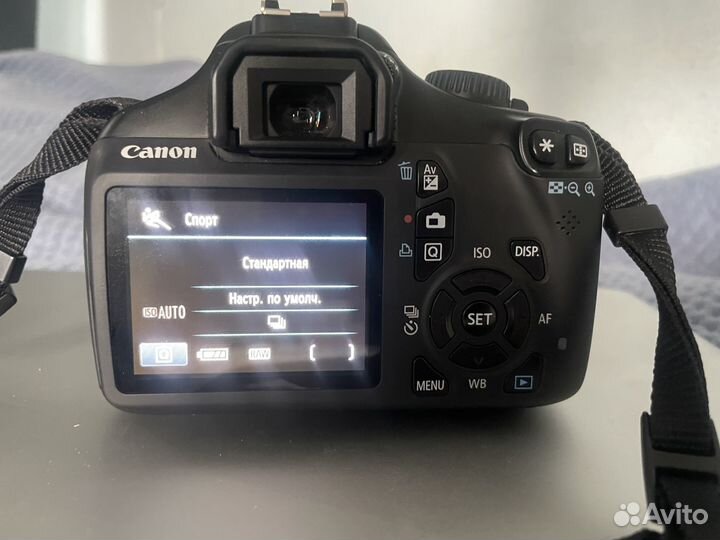 Зеркальный фотоаппарат canon 1100d