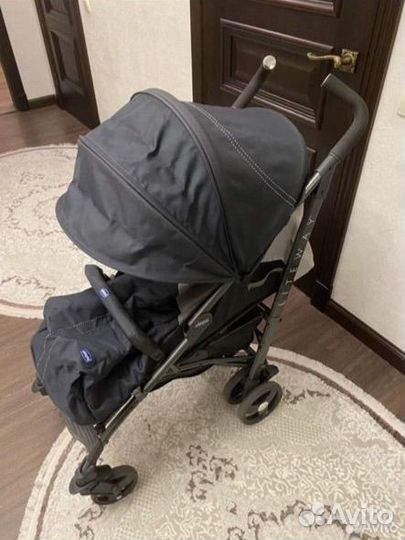 Прогулочная коляска трость chicco