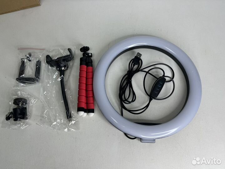 Кольцевой светильник для селфи Yizhestudio