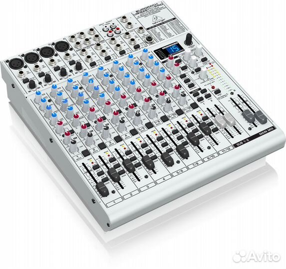 Аренда звукового оборудования,проектора и экрана