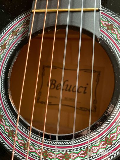 Классическая черная гитара (Bellucci bc3805)