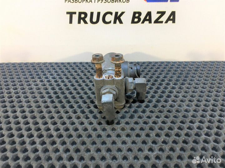 1330025 Клапан электромагнитный