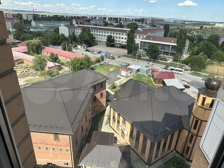 3-к. квартира, 95 м², 9/13 эт.