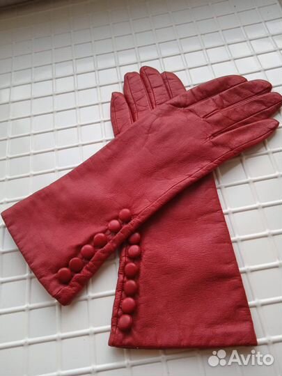 Перчатки кожаные женские новые