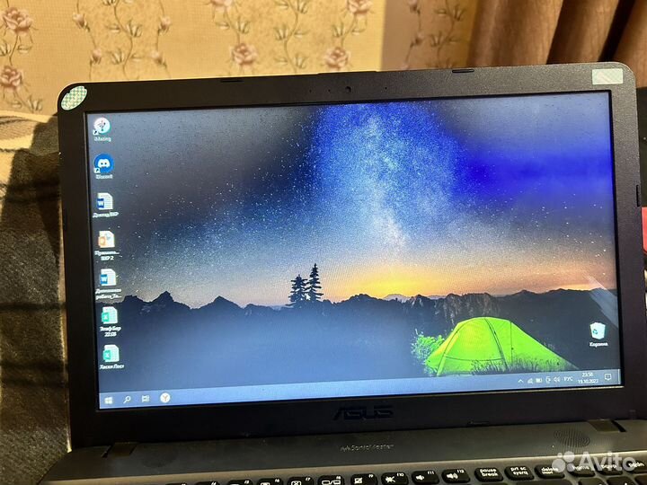 Ноутбук asus