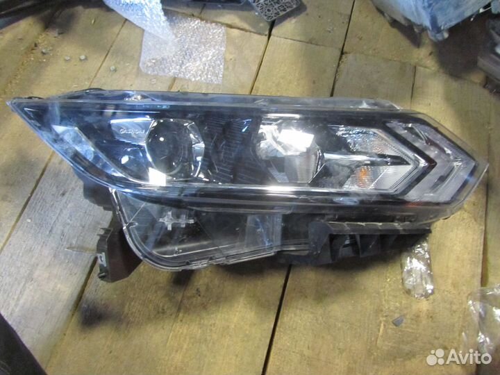 Фара правая nissan qashqai j11 рестайл