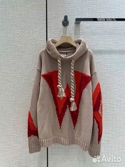 Свитер Valentino