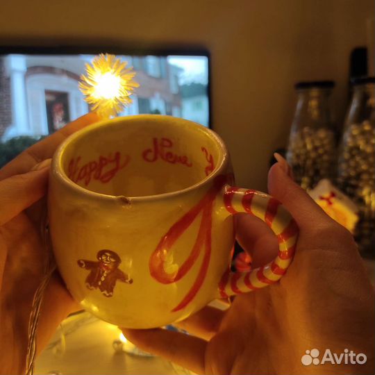 Новогодняя керамическая кружка ручной работы