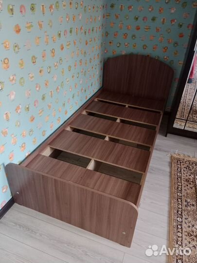 Кровать 90200 с матрасом