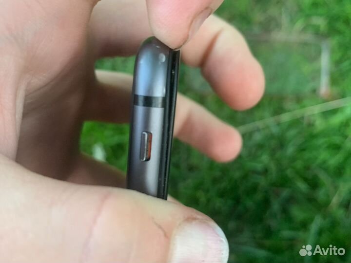 Телефон iPhone 8 64 gb