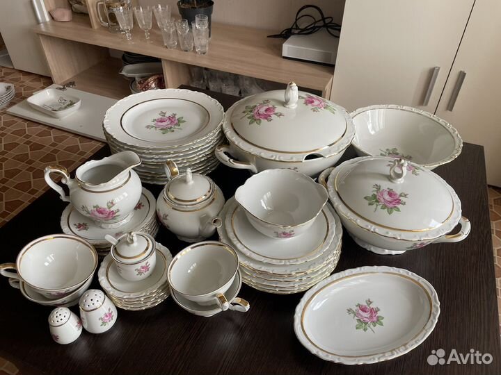 Сервиз столовый роза гдр
