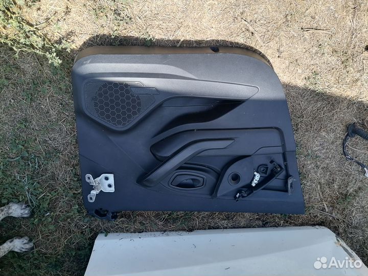 Продаю водительскую дверь лада х-рей, LADA xray