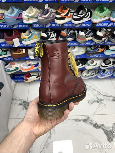 Dr martens 1460 cherry red