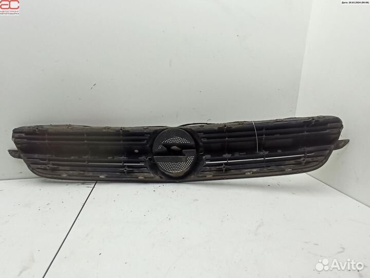 Решетка радиатора для Opel Vectra C 13139871