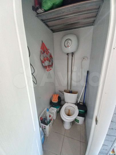 Здание, 17 м²