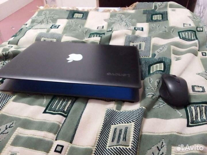 Ноутбук lenovo