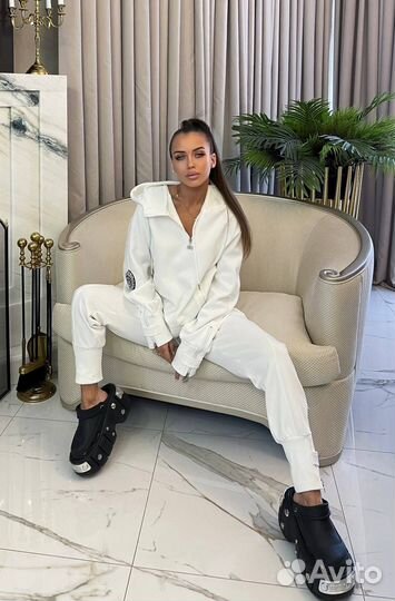 Костюм Balmain