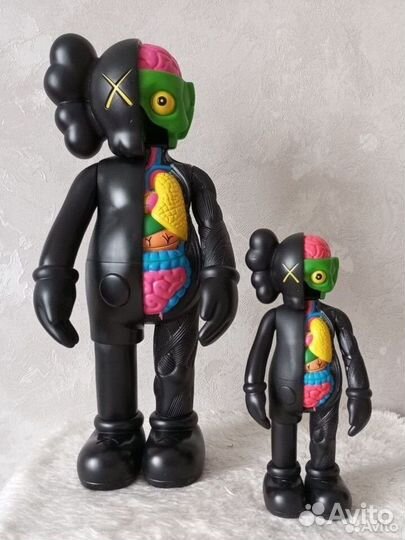 Коллекционная игрушкп kaws органы 38см, 