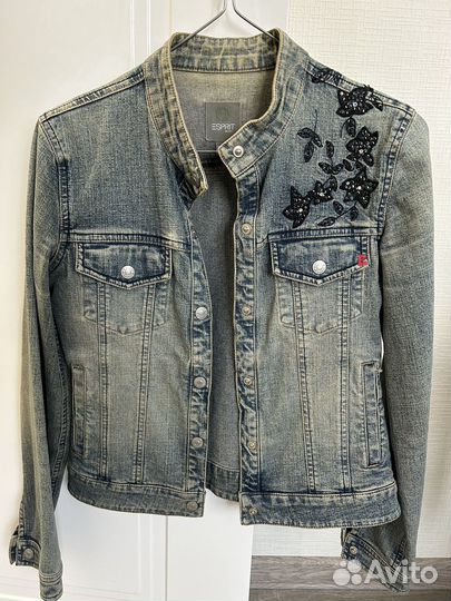 Джинсовая куртка
