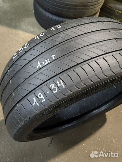 Michelin Primacy 4 235/40 R19 96W