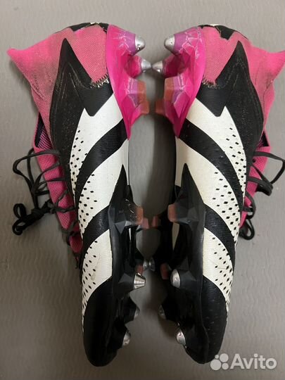 Футбольные бутсы adidas Predator Accuracy.1 SG