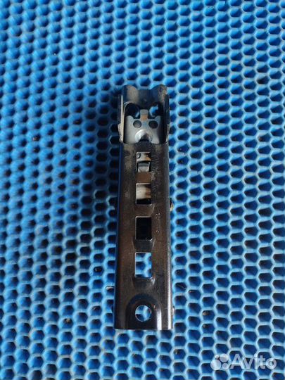 Механизм регулировки ремня безопасности Volkswagen