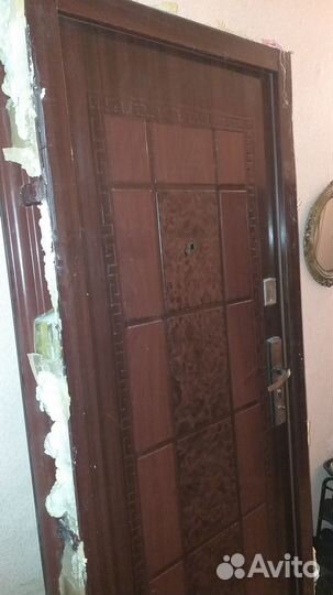 Дверь входная железная бу