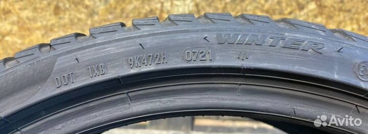 Pirelli Winter Sottozero 3 235/35 R20