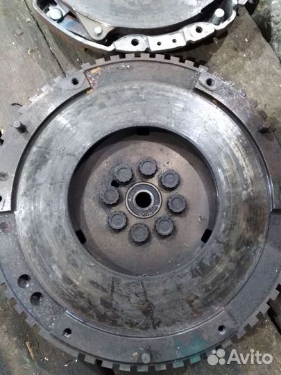 Корзина в сборе на двигателе д4св