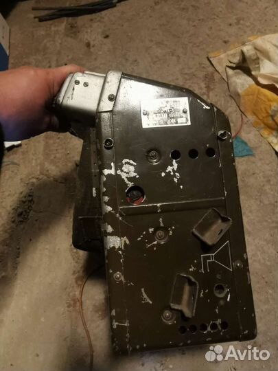 Радио приемник СССР автрмобильный