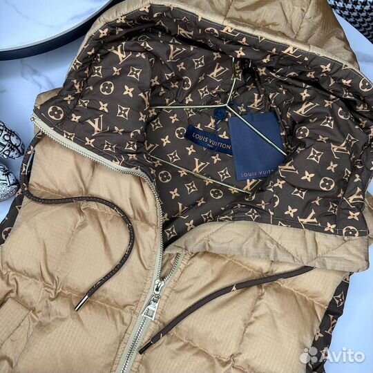 Жилетка Louis Vuitton