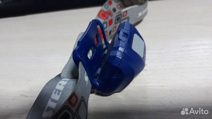 Налобный фонарик Стерн