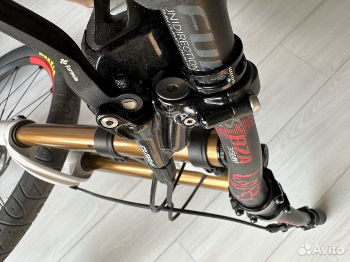 Commencal supreme DH