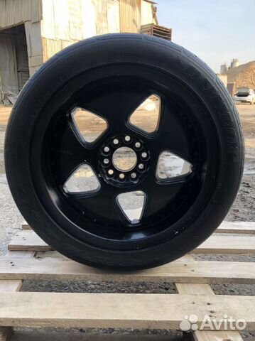 285/40r18