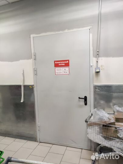 Металлическая дверь бу