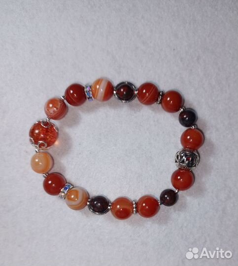 Браслет из натуральных камней