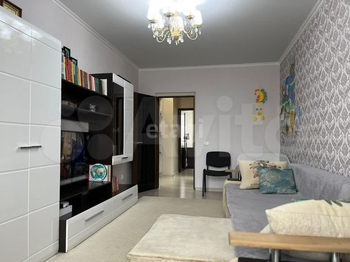 2-к. квартира, 50 м², 1/3 эт.