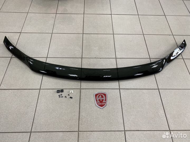 Дефлектор на капот EGR Nissan Pathfinder 2014+