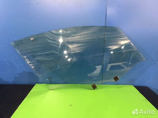 Стекло переднее правое Peugeot 508