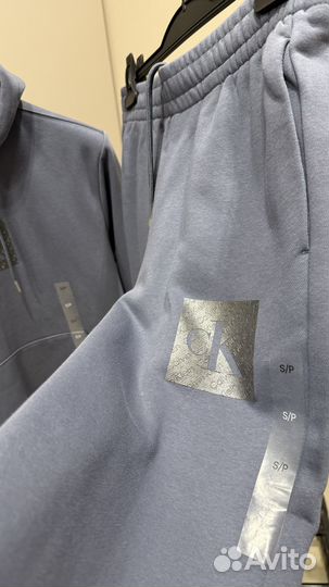 Спортивный костюм Calvin Klein S и L размеры
